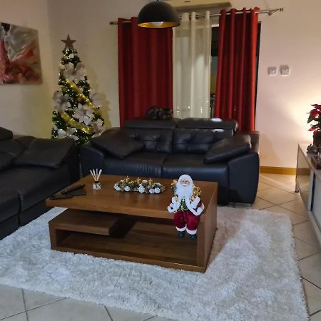 Beautiful Central Apartment With Pool San Pawl il-Baħar Kültér fotó