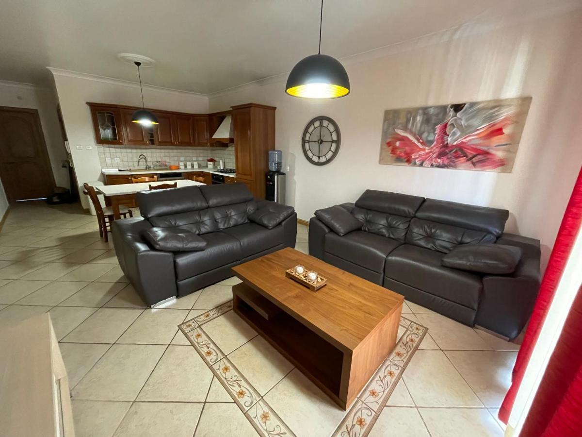 Beautiful Central Apartment With Pool San Pawl il-Baħar Kültér fotó
