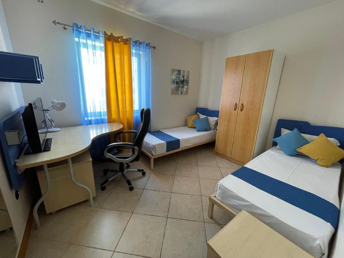 Beautiful Central Apartment With Pool San Pawl il-Baħar Kültér fotó