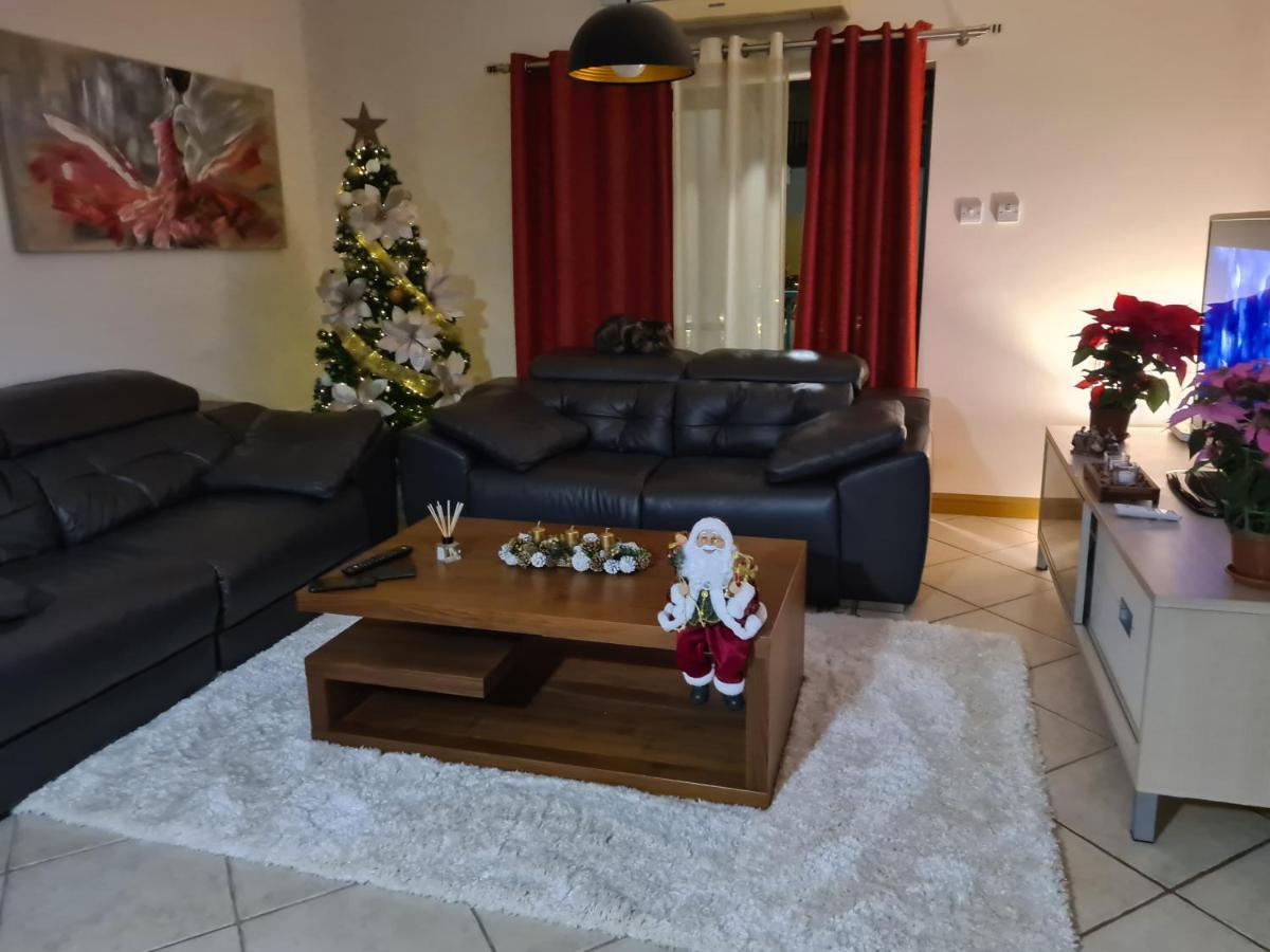 Beautiful Central Apartment With Pool San Pawl il-Baħar Kültér fotó